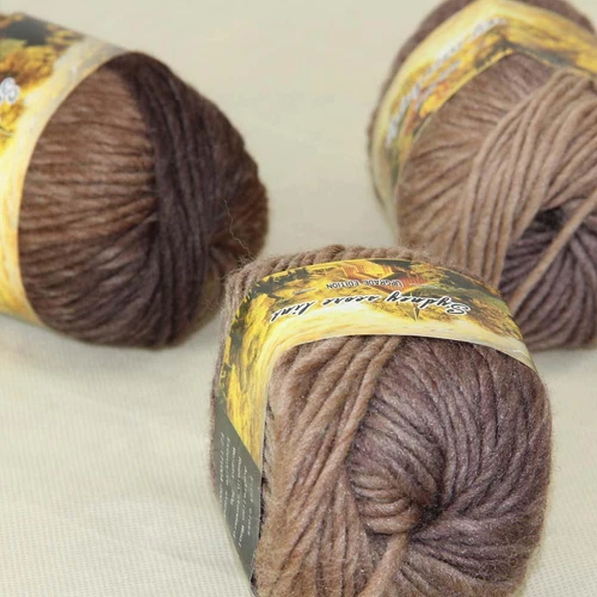 Sale 3 Skeins x 50g Rainbows Coarse Hand Knit Wool Yarn Vintage Shawl Scarves 06